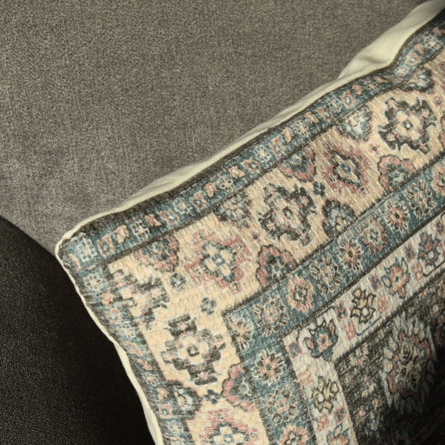 Mehfil - The Traditional Cushion Cover