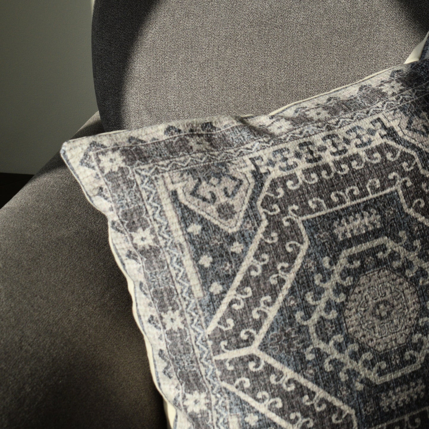 Durbar - The Traditional Cushion Cover