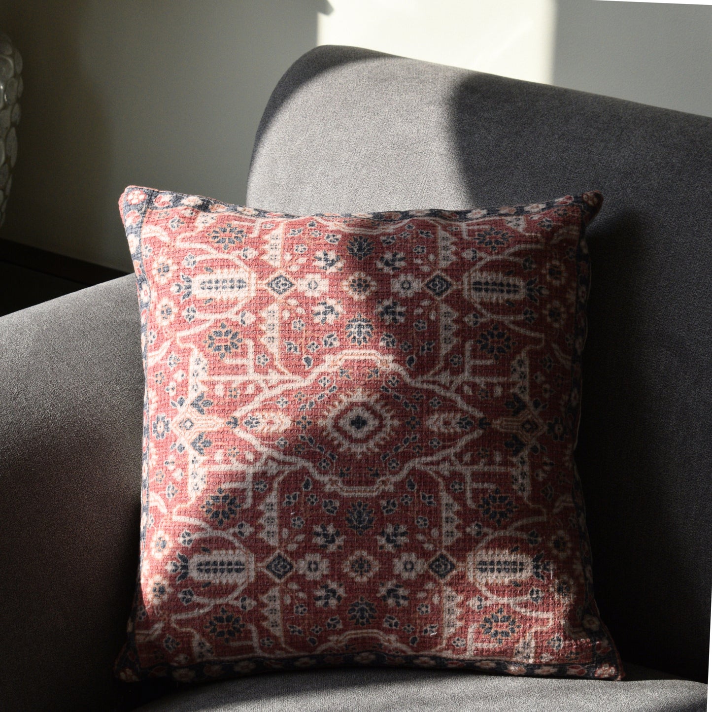 Aaban - The Traditional Cushion Cover