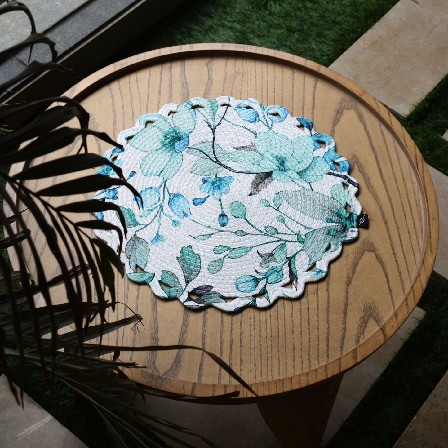 Scallop Bloom Table Mat (Fauna-Blue)