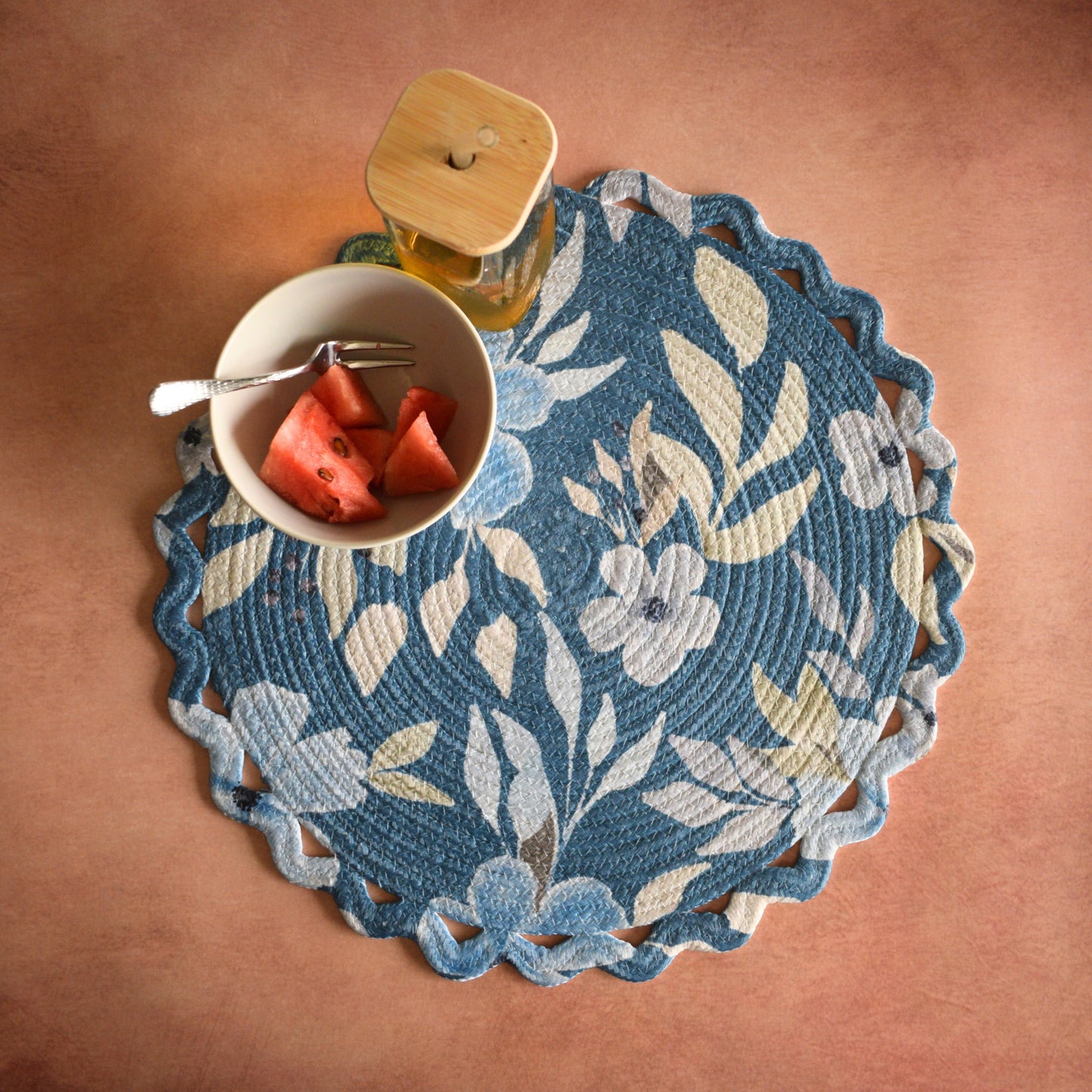 Scallop Bloom Table Mat (Blue)