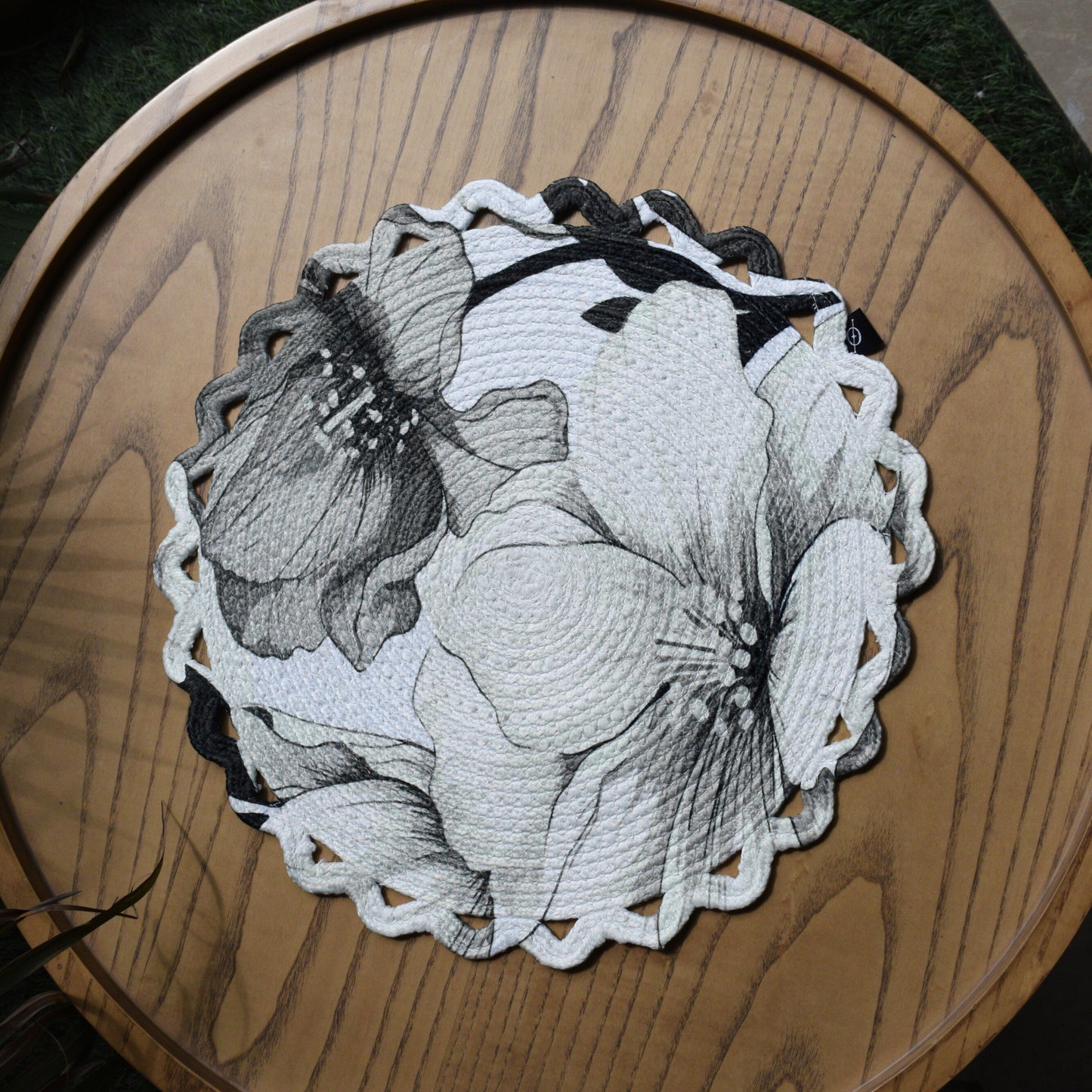Scallop Bloom Table Mat (Flora-Sap)