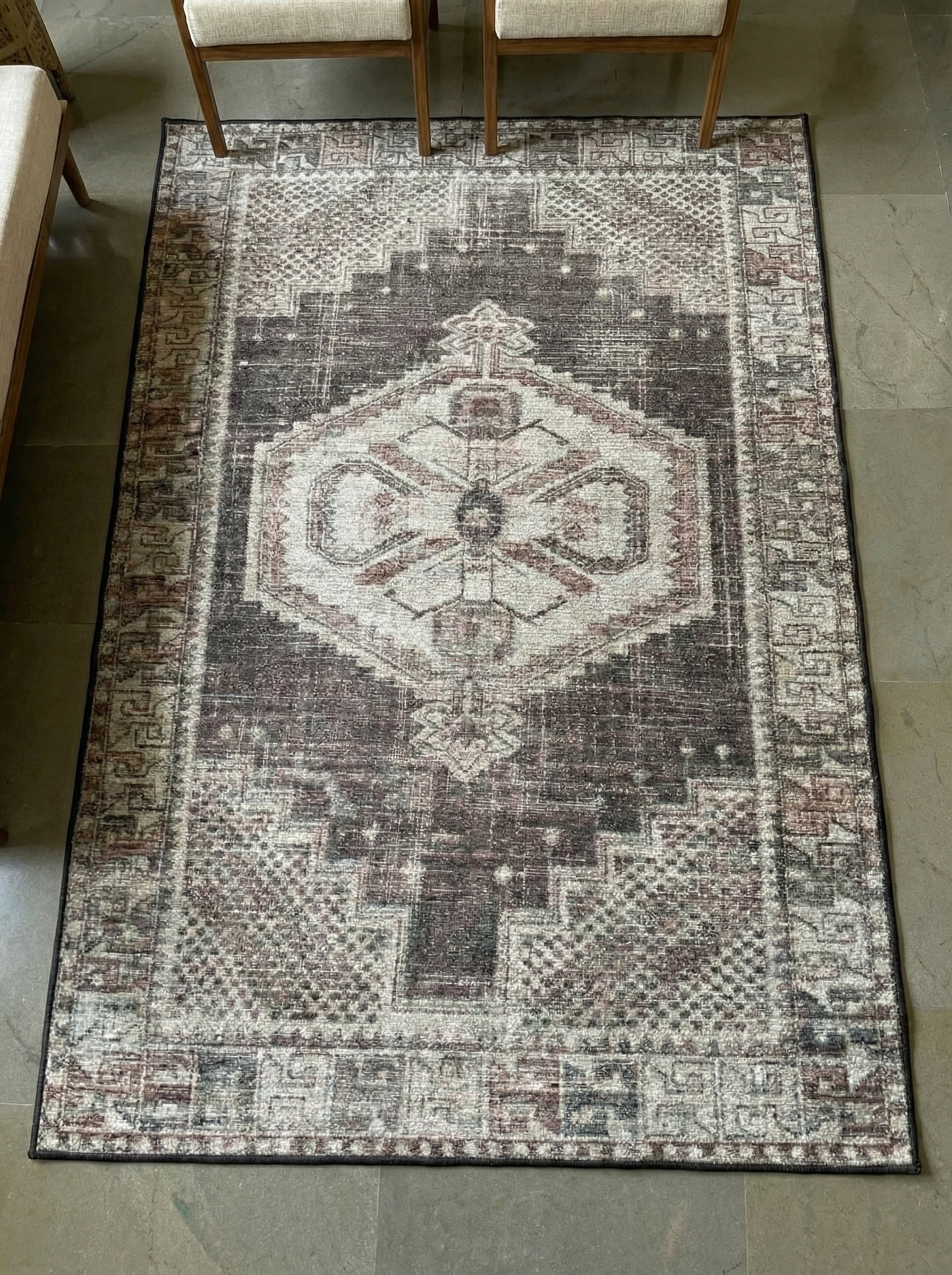 Arlo Rug