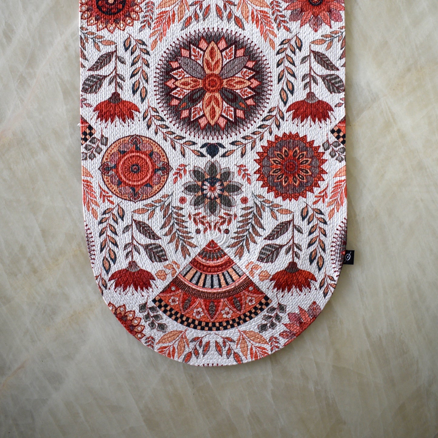 Anaya Aura - Oval Table Runner (Floral- multi)