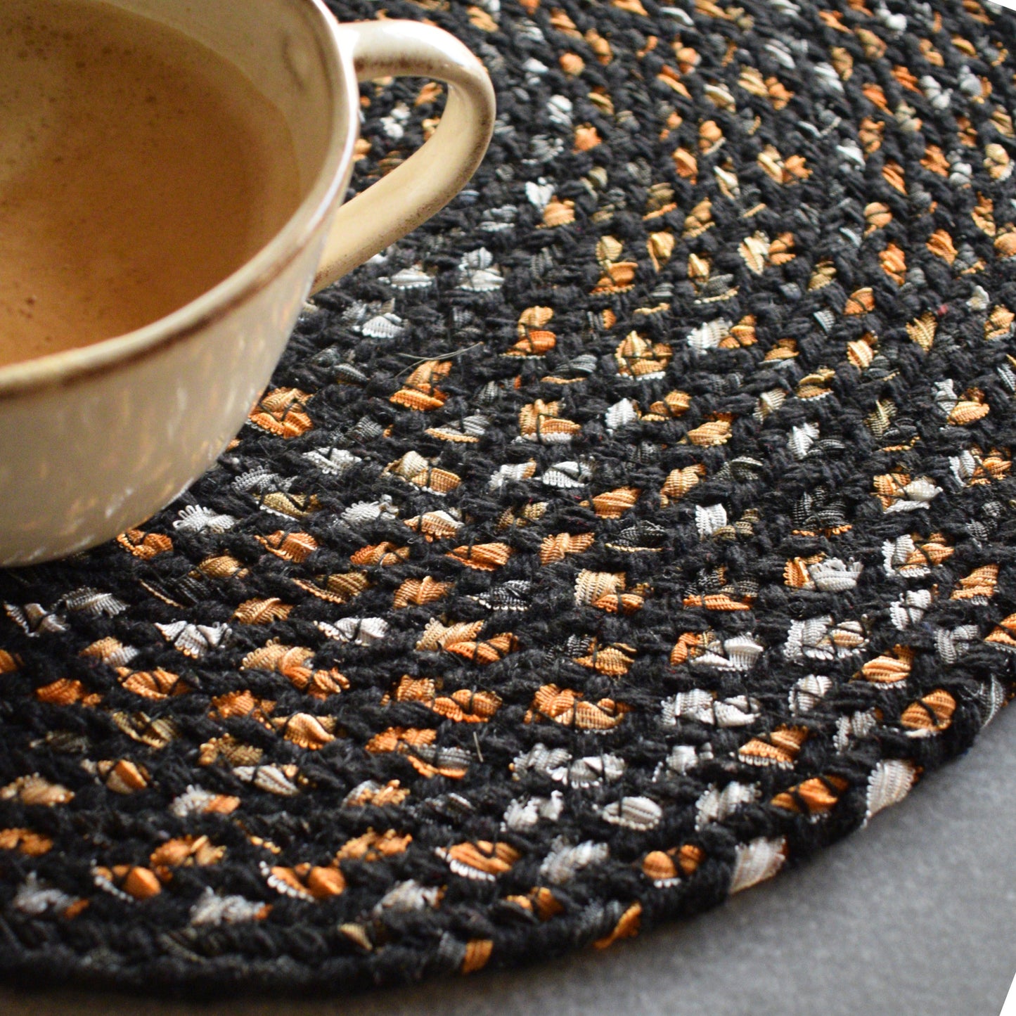 Merry- Black/Orange