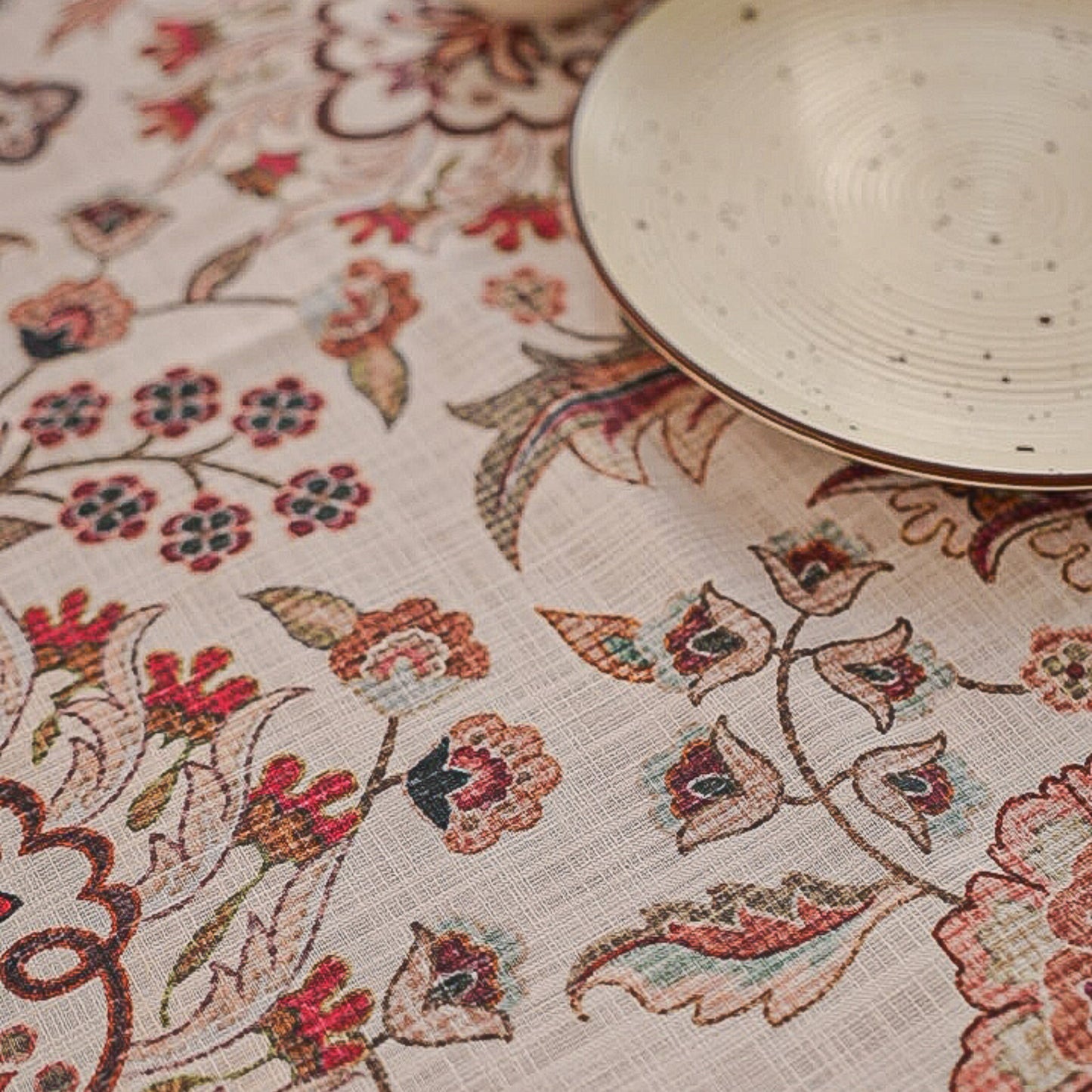 Country Meadow Fable Table Cloth