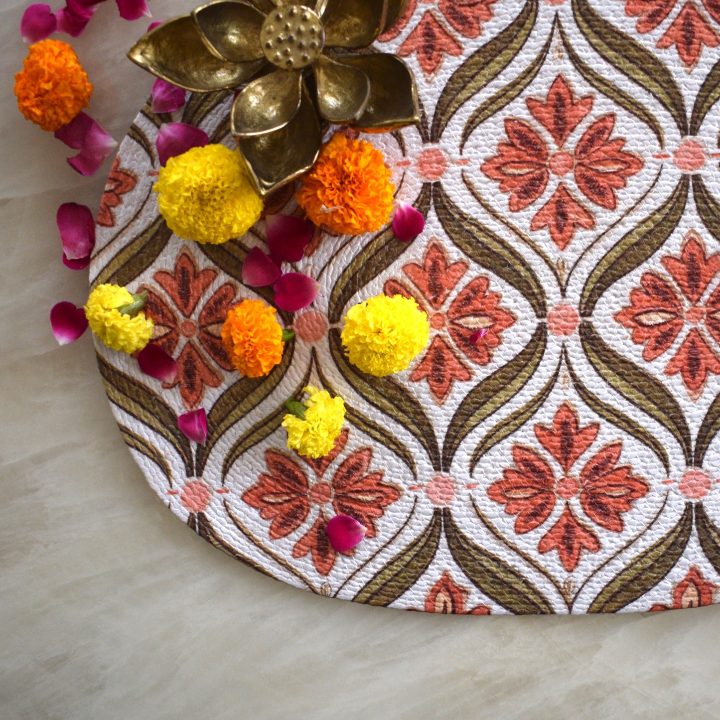 Anaya Aura - Oval Mat ( Peach )