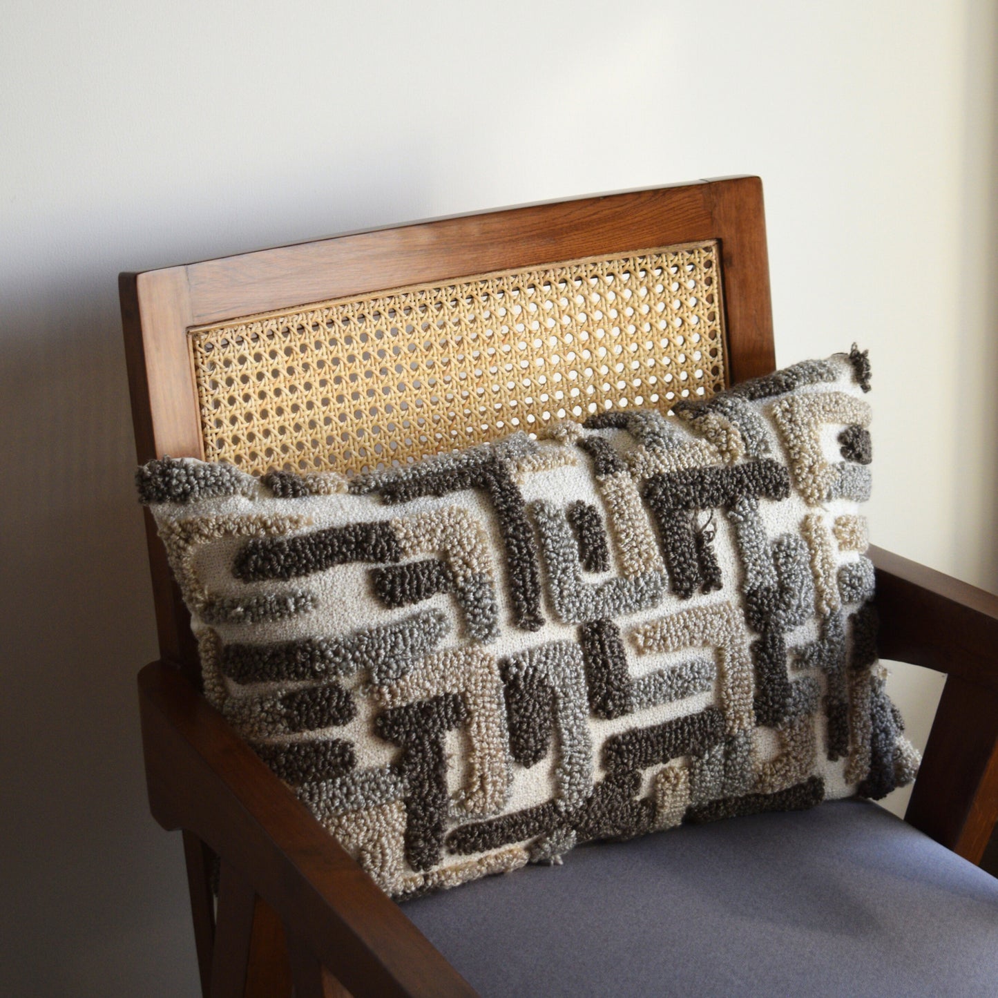 Forest Vein Cushion Cover (Grey)