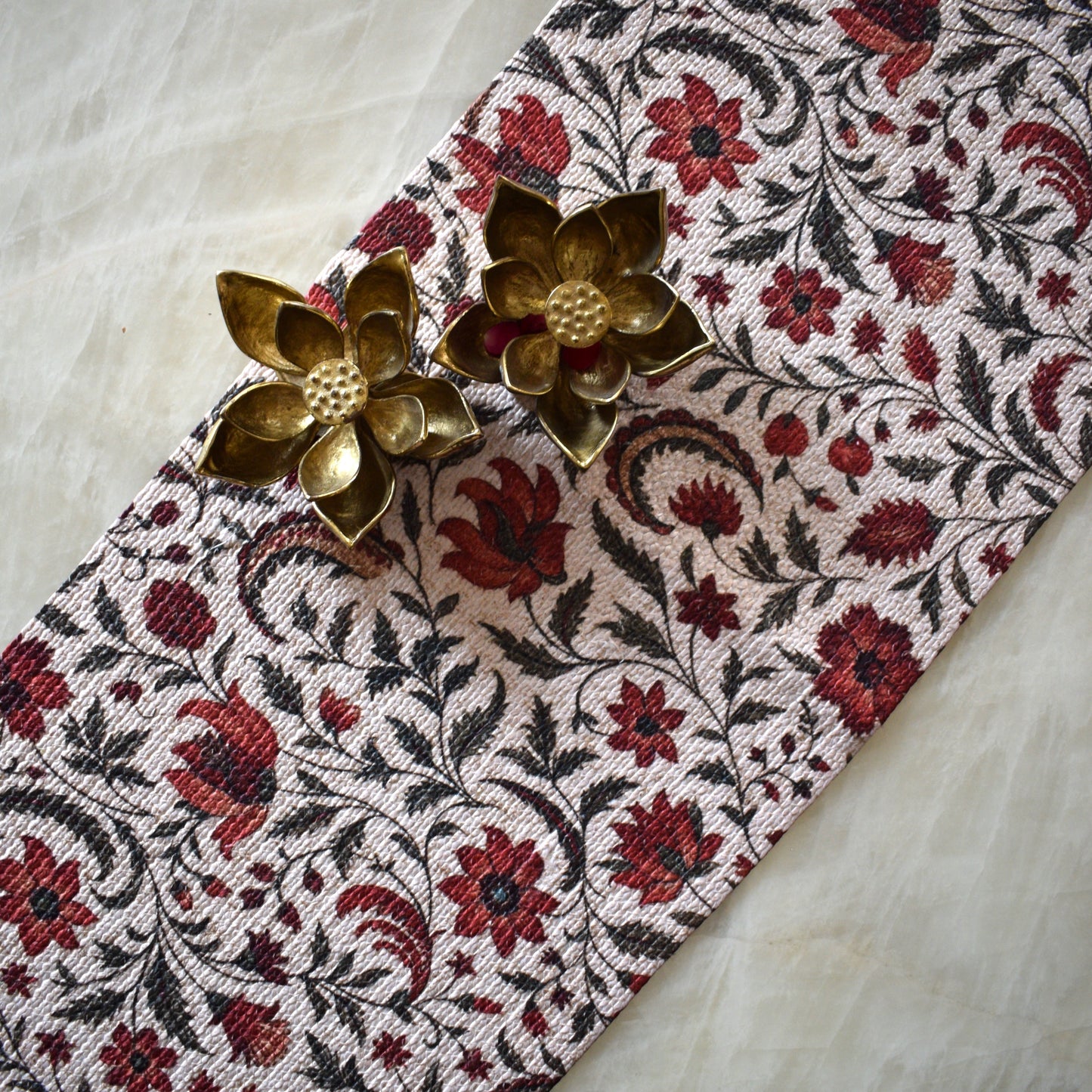 Anaya Aura - Oval Table Runner (Maroon)