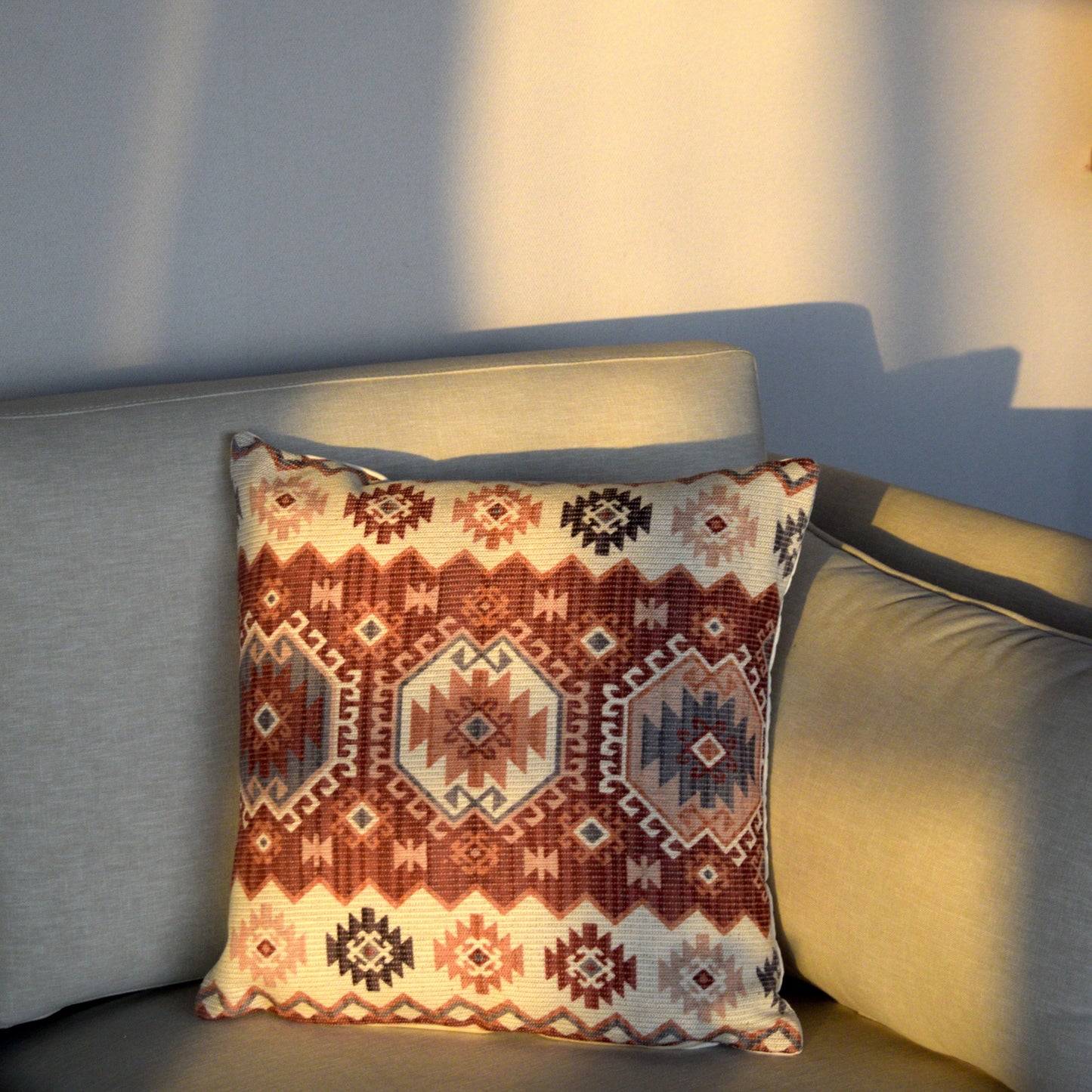 Samran - The Kilim Cushion Cover