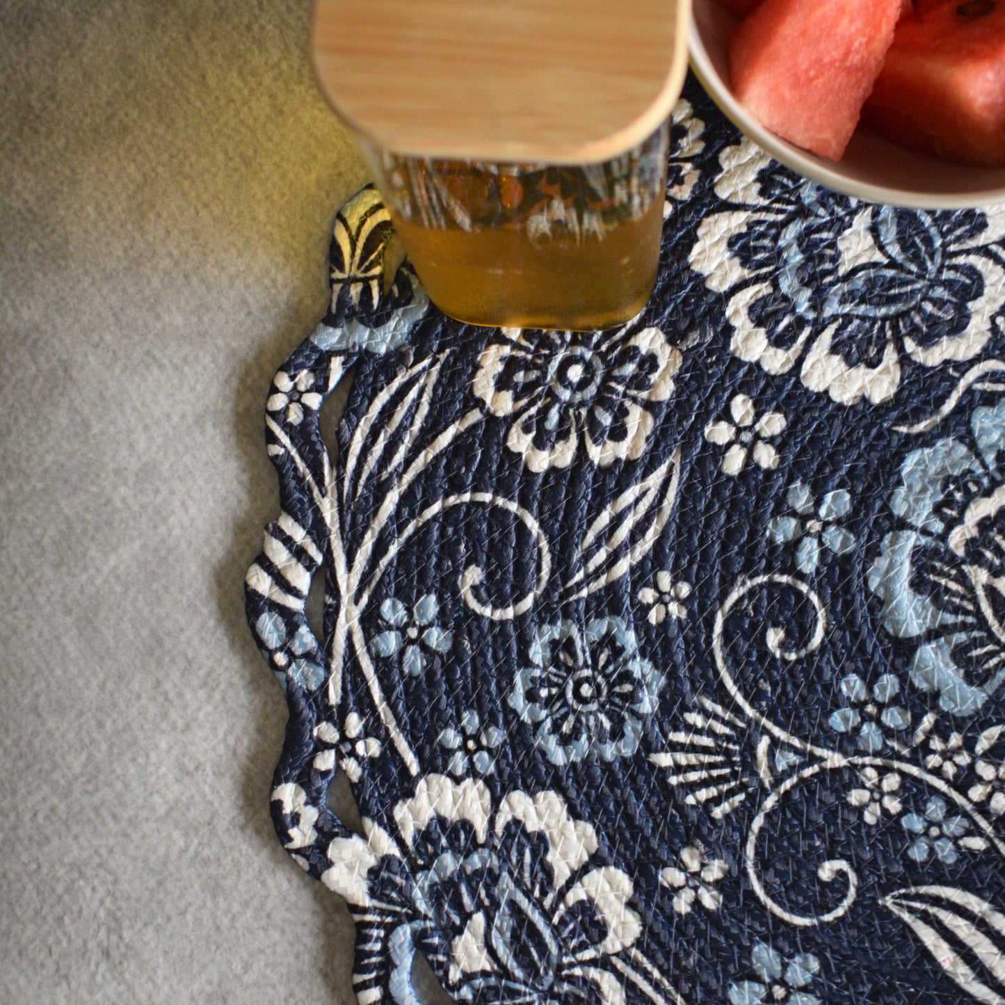Scallop Bloom Table Mat (Navy)