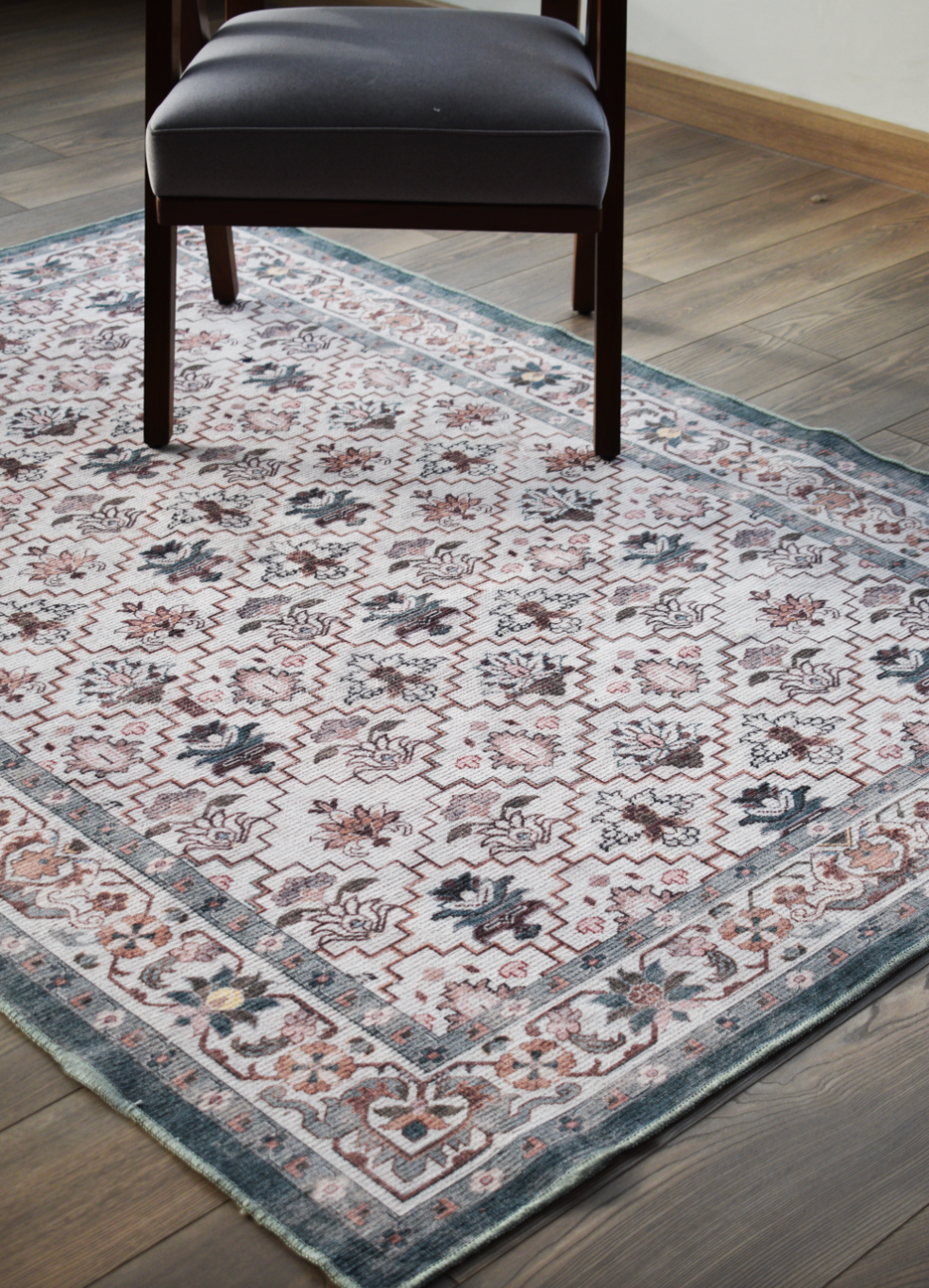 Veloria Rug