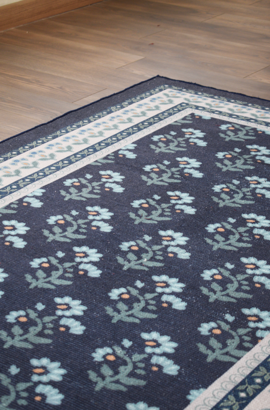 Miravine Rug
