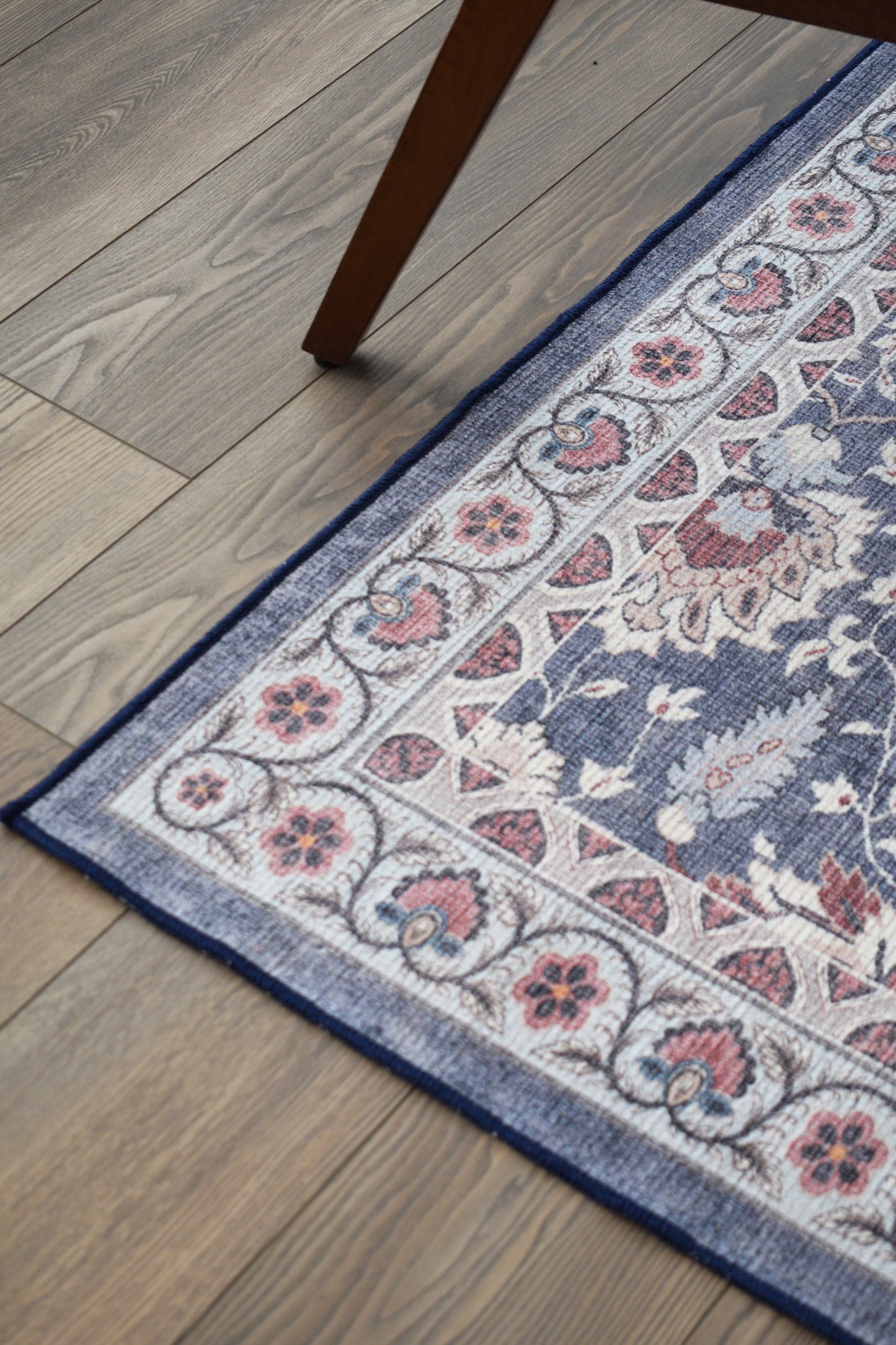 Amarune Rug