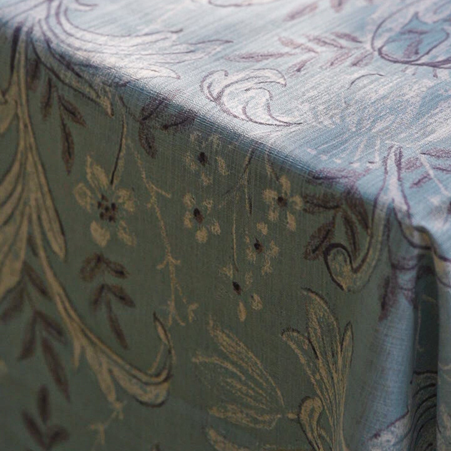 Tuscan Meadow Table Cloth