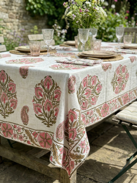 Élan Table Cloth