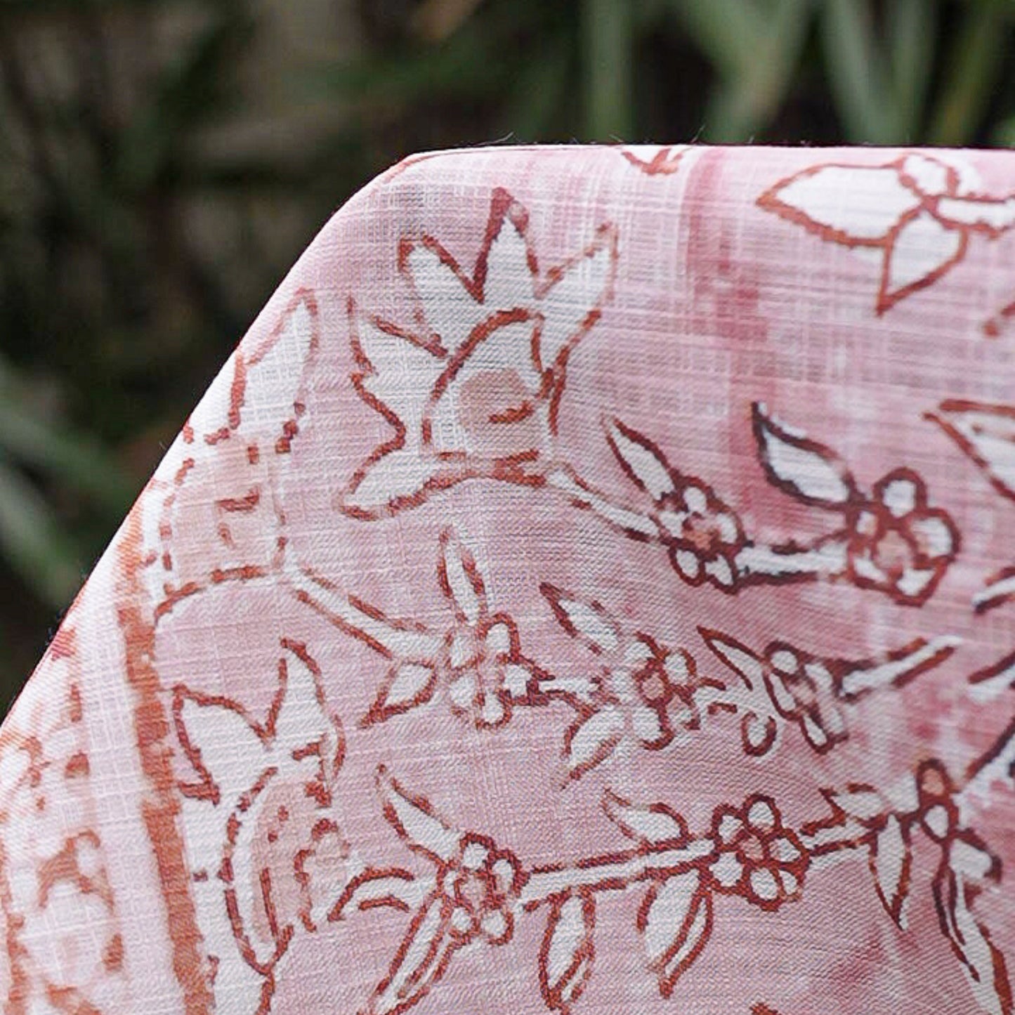 Pastel Garden Lane Table Cloth