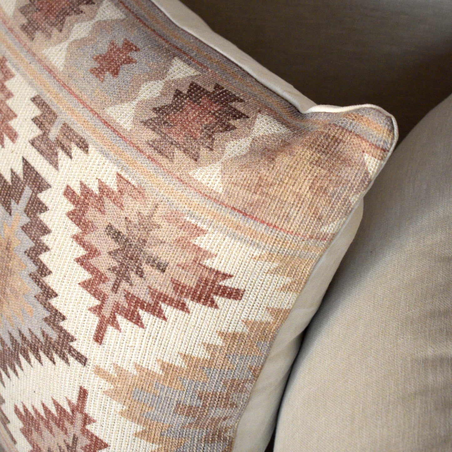 Belik - The Kilim Cushion Cover