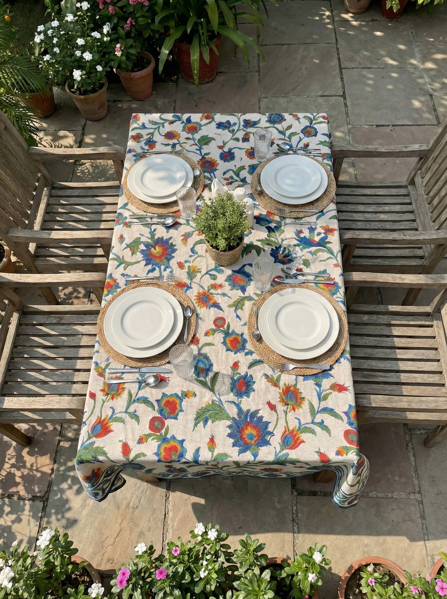 Noor Floré Table Cloth