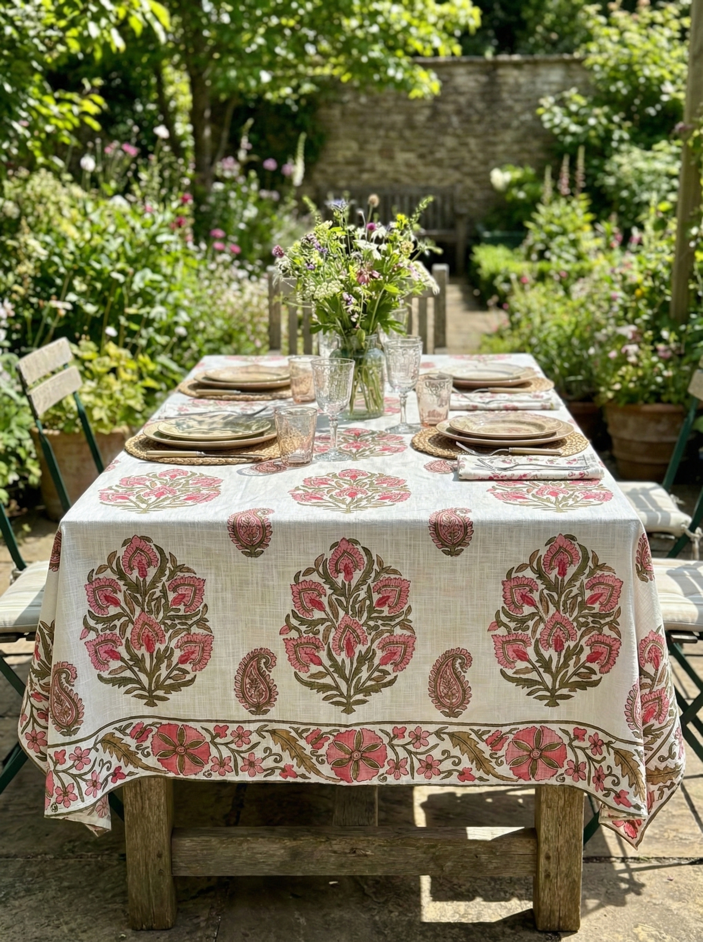 Élan Table Cloth