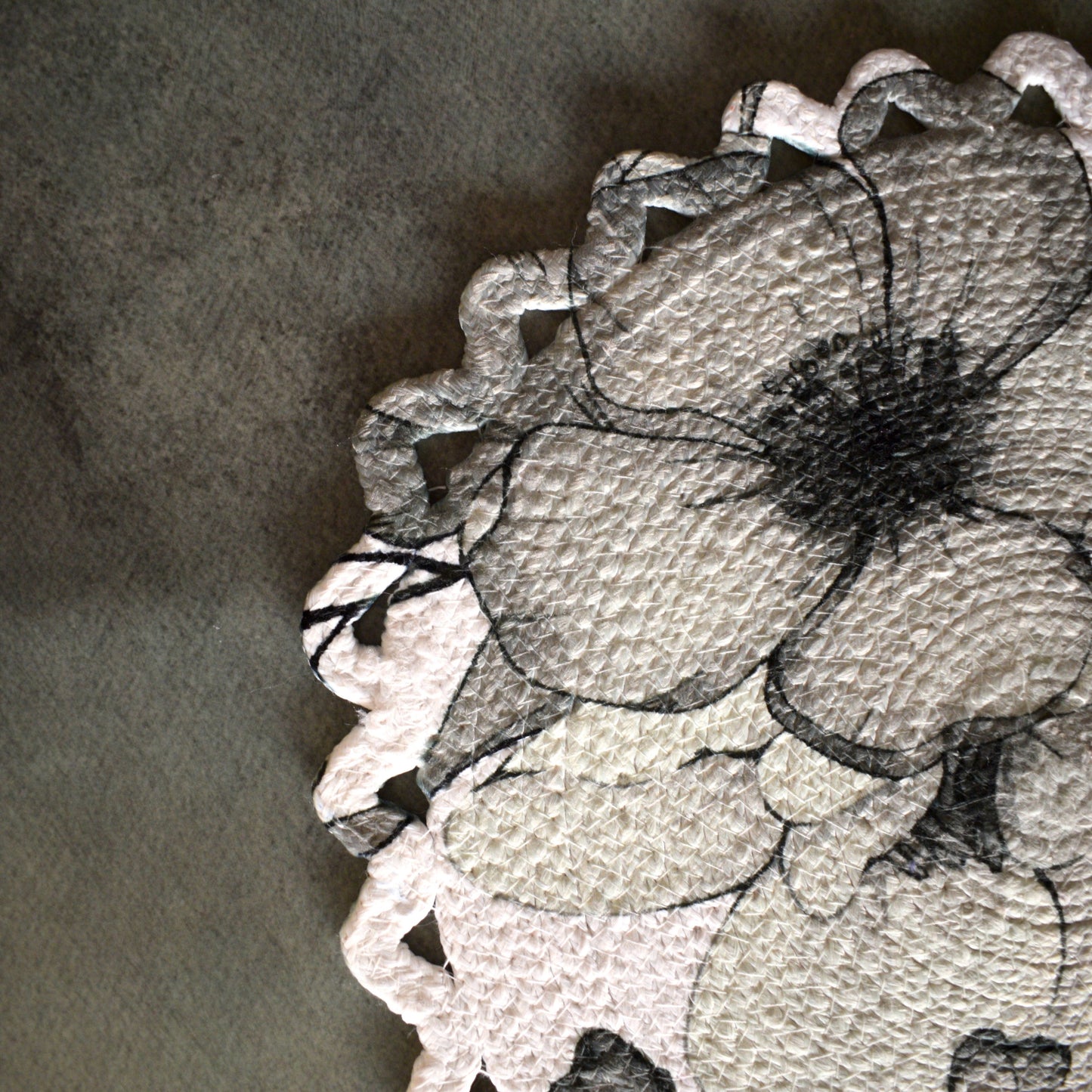 Scallop Bloom Table Mat (Sage)