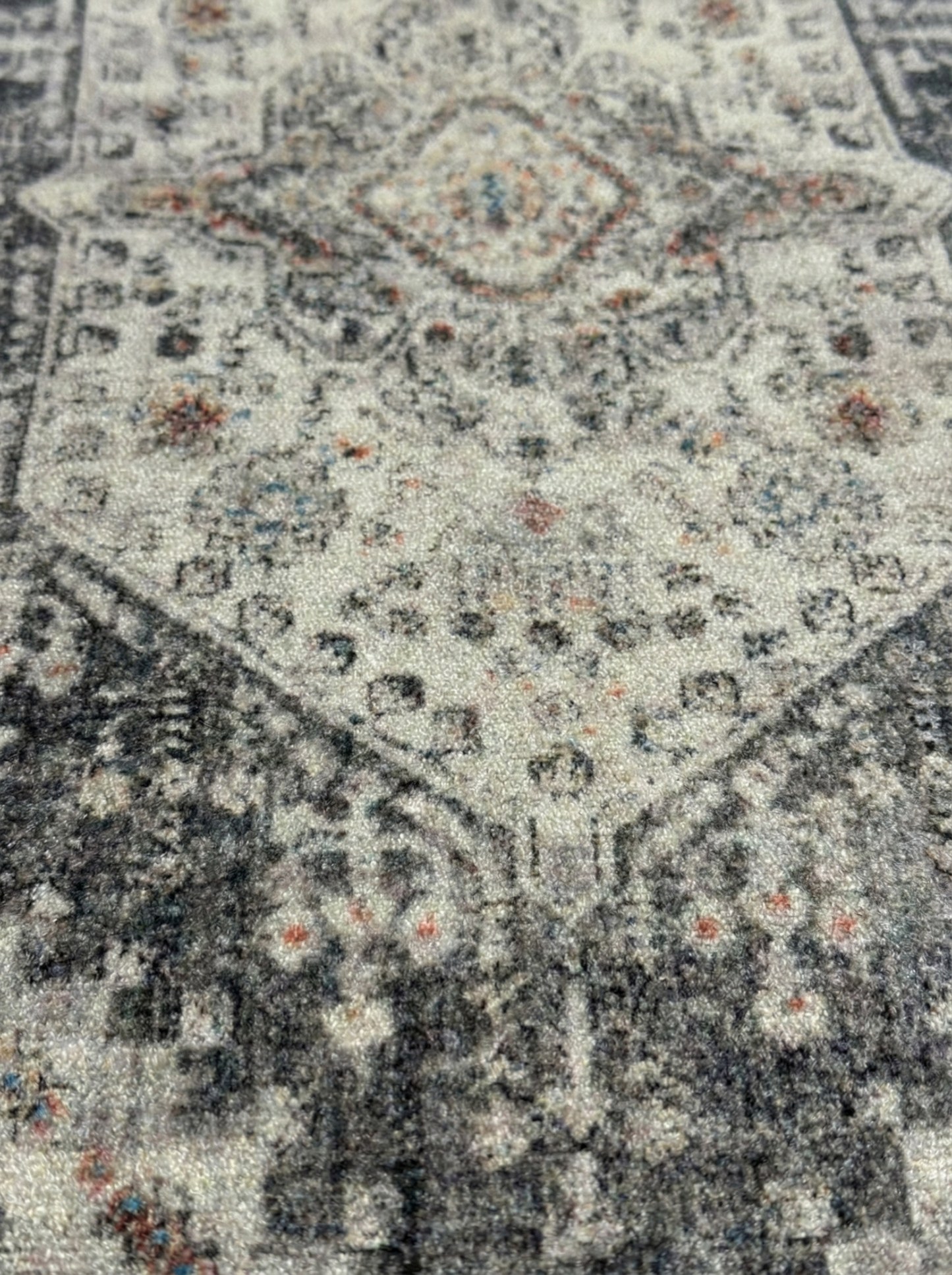Neutral Heritage Pattern Rug