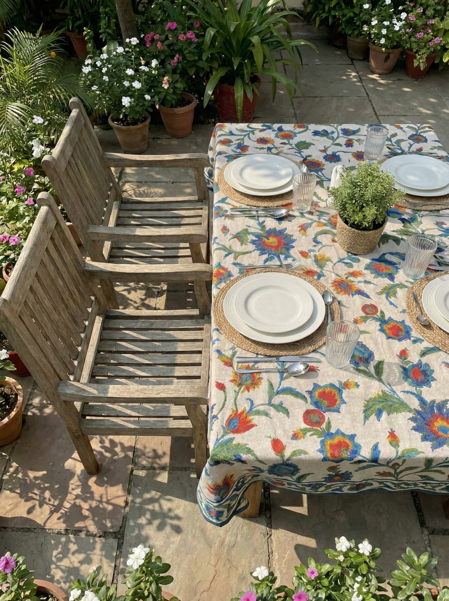 Noor Floré Table Cloth
