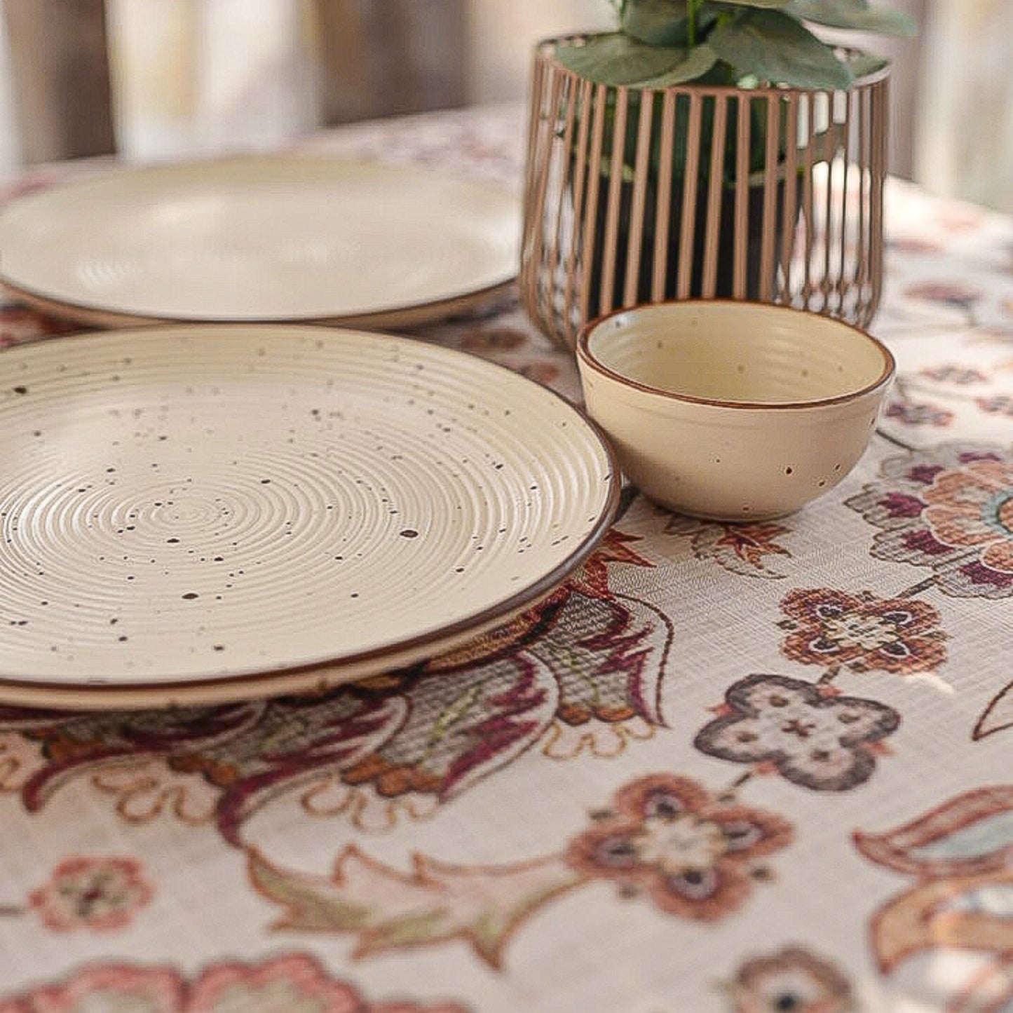 Country Meadow Fable Table Cloth