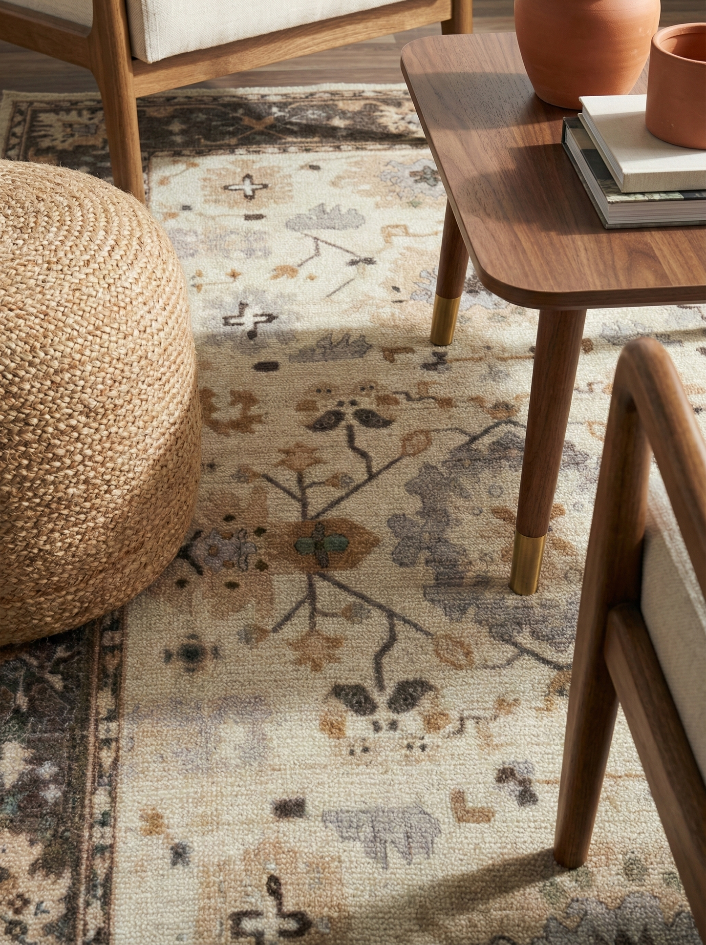 Earthy Traditional Motif Rug