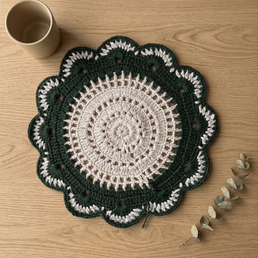 Cozy Weave Crochet Placemat - Pine and Ivory