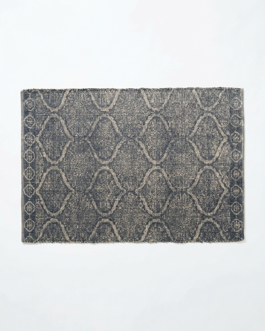 Jaali Rug