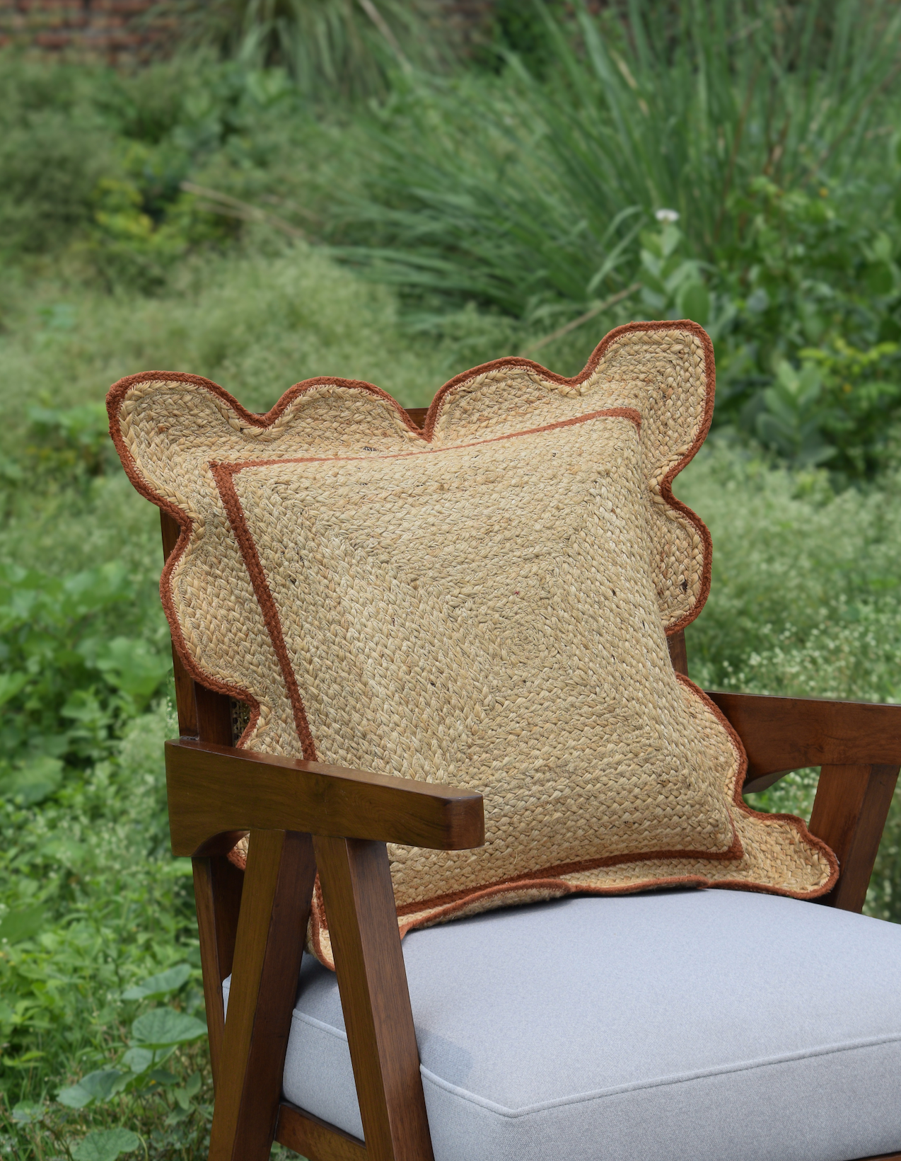 Scallop Cushion Cover (Rust)