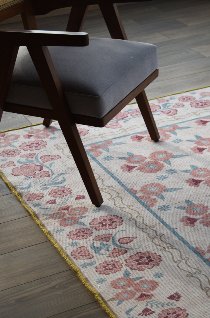 Elarose Rug